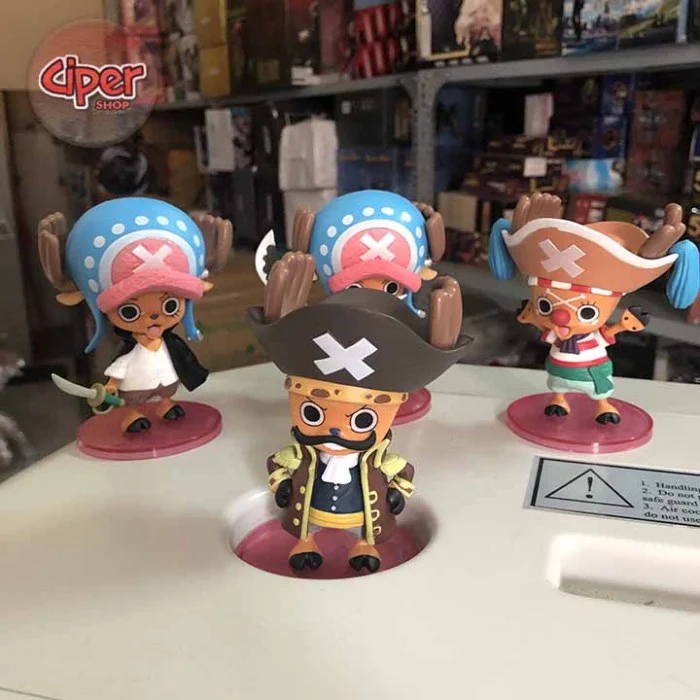 Bộ 4 nhân vật Chopper hóa trang - Mô hình One Piece